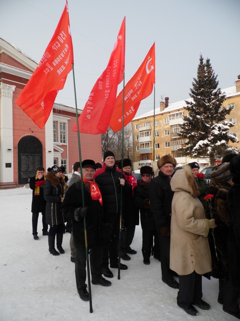 Торжественная церемония возложения венков и цветов в г. Перми, посвященная Дню защитника Отечества