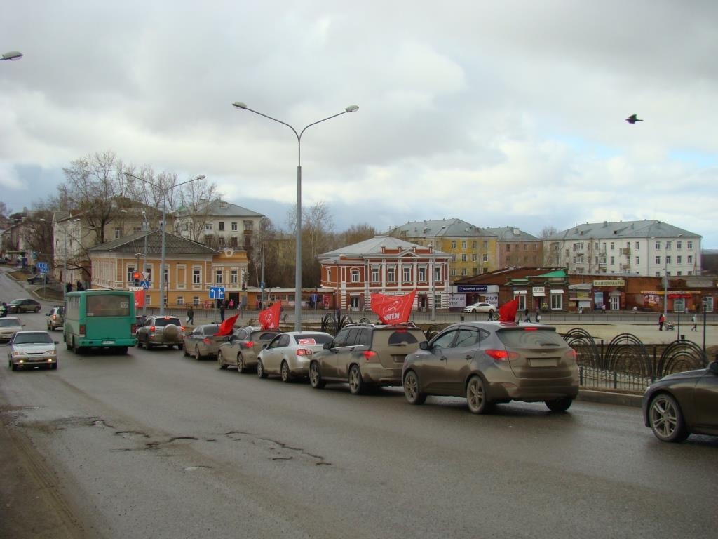 Демонстрация - автопробег в Соликамске