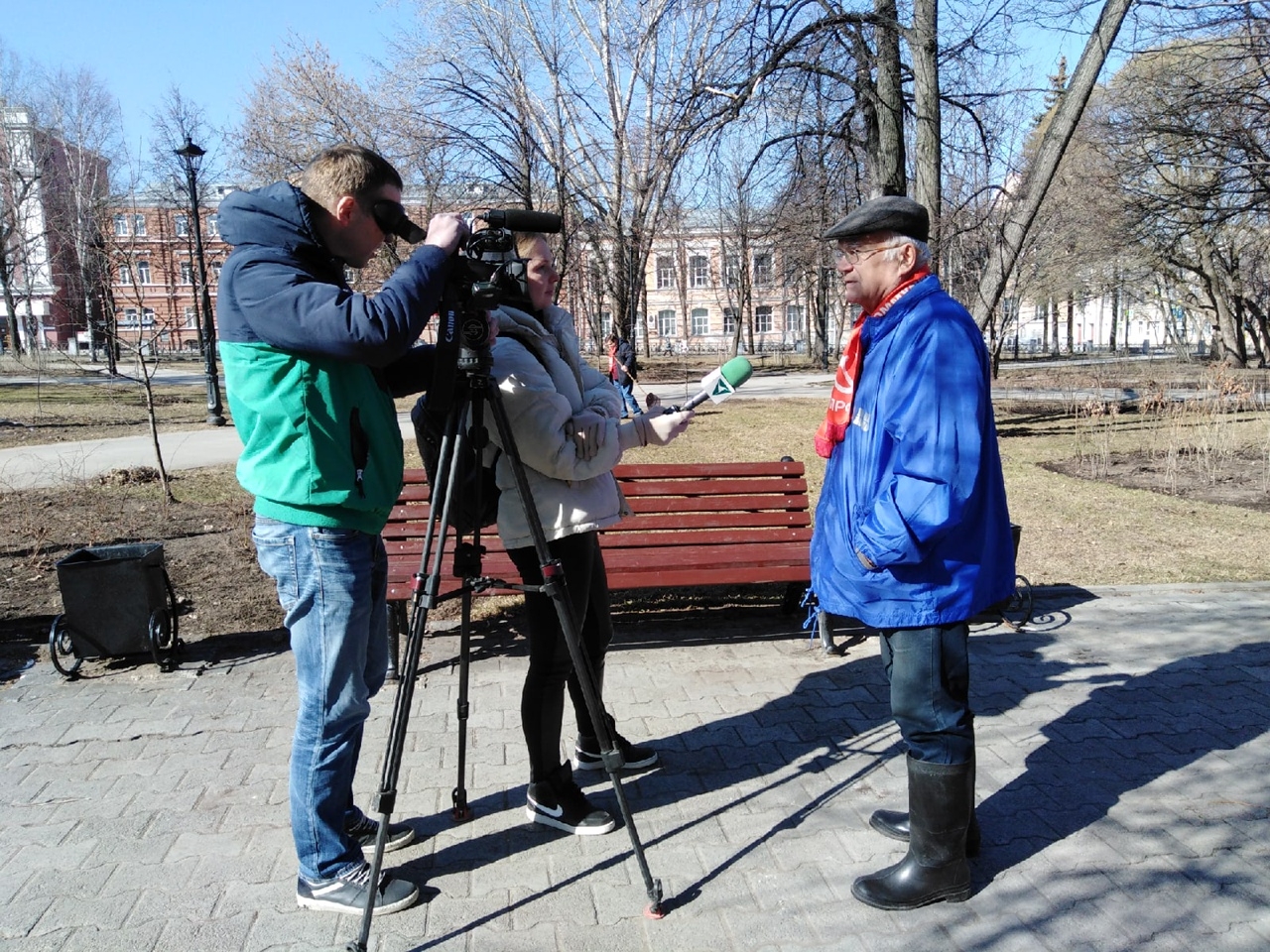 «Субботник у Оперного»